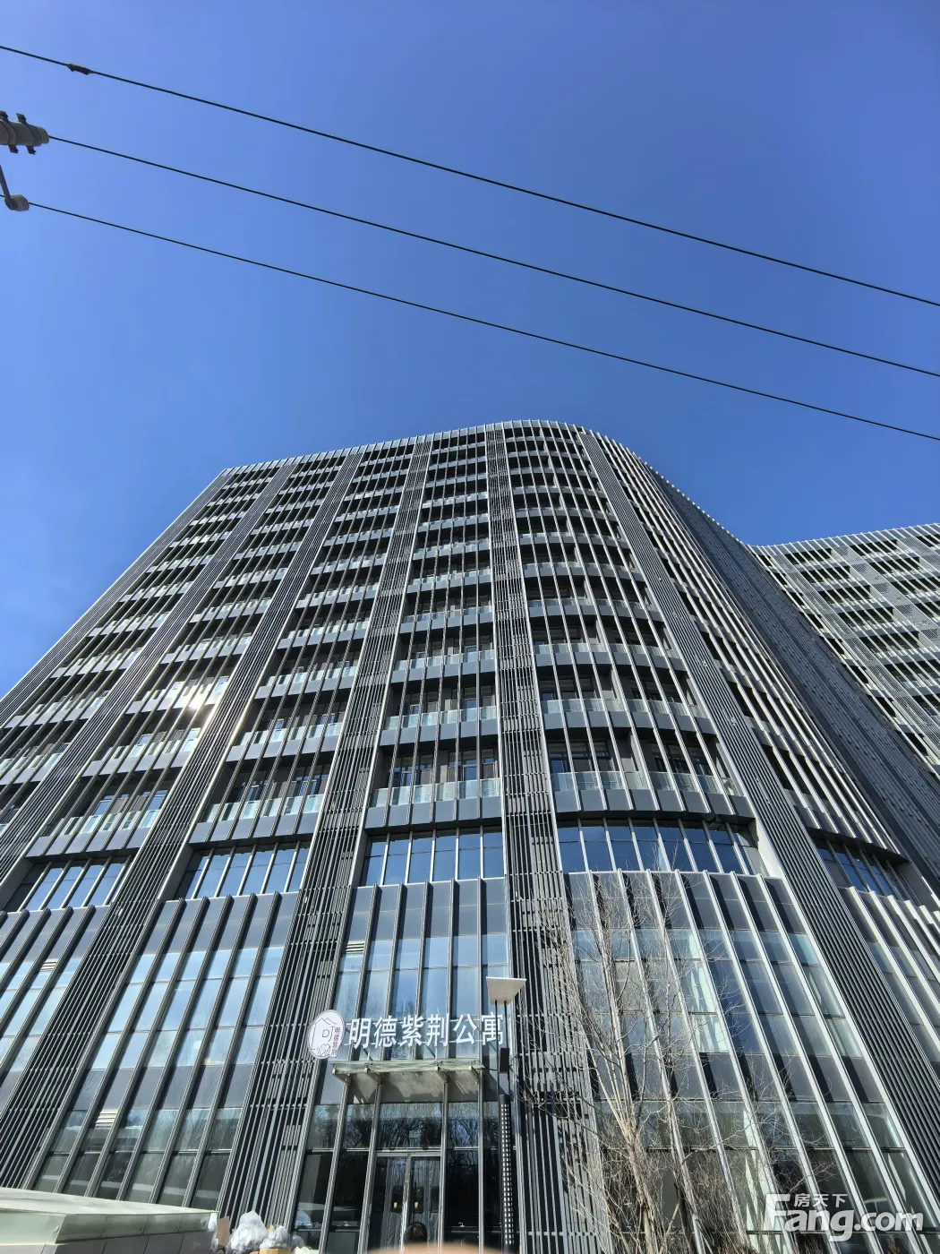 房山精装好房!包网物业!无中介!15层电梯房