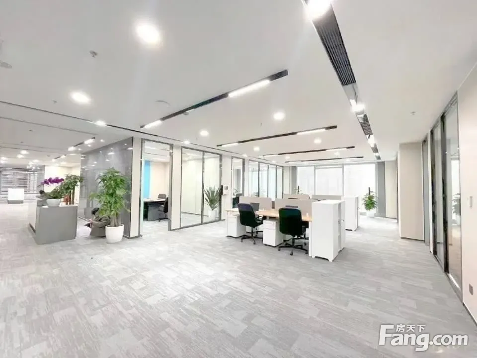 适国企·建筑·金融!300平新中式豪装!5隔间16卡位金融城