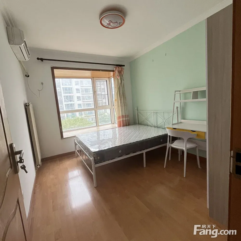 月付果园 世纪星城 精装次卧 干净舒心 可做饭 交通便利