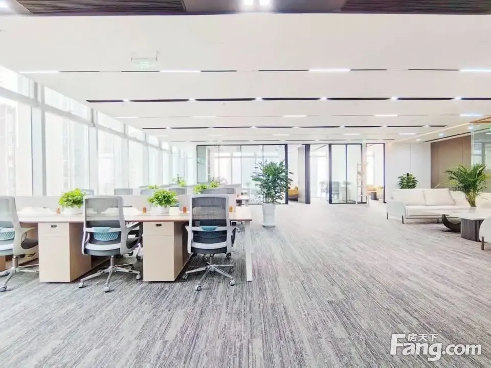 东二环万象城丨超甲精装房·双面采光户型·5隔间40卡·东大路