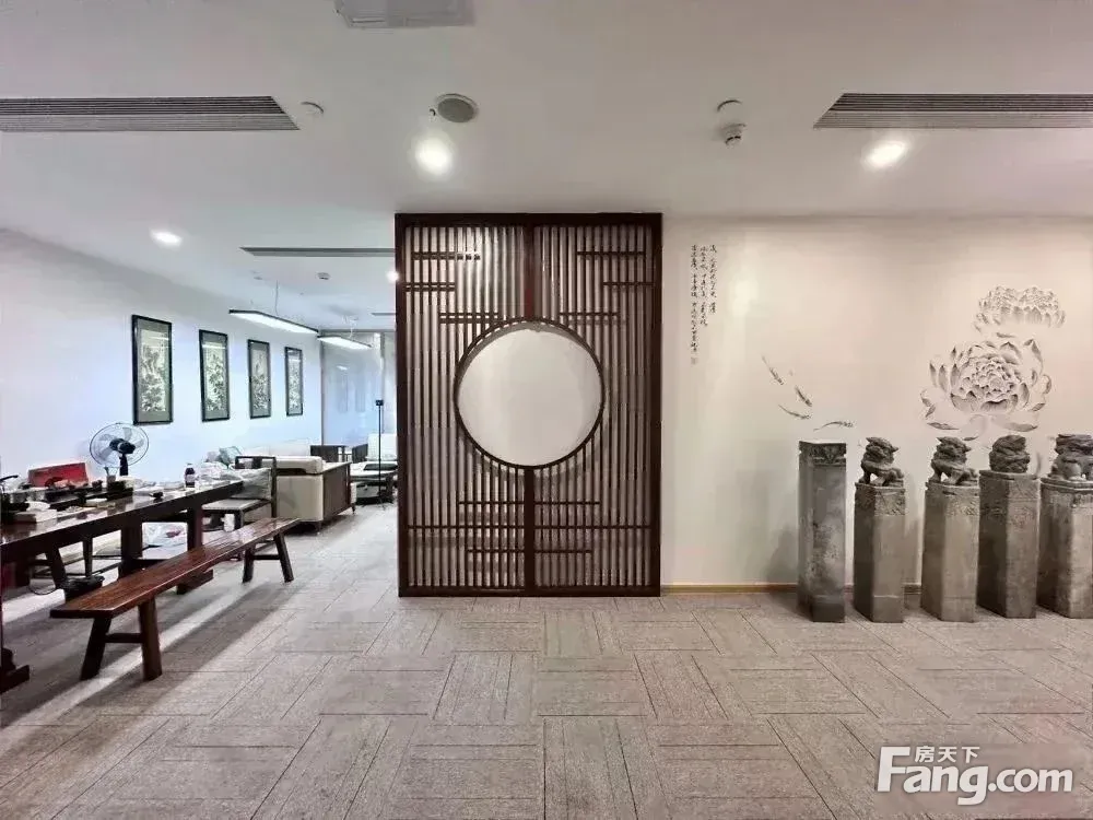 珠江新城地铁口 一手业主169方 接待装修 可配家具