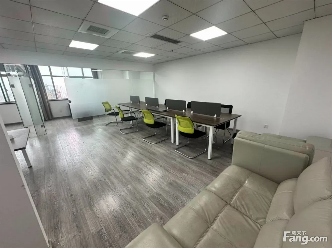 房东直租百丈东路独立空调220平4隔间独立卫生