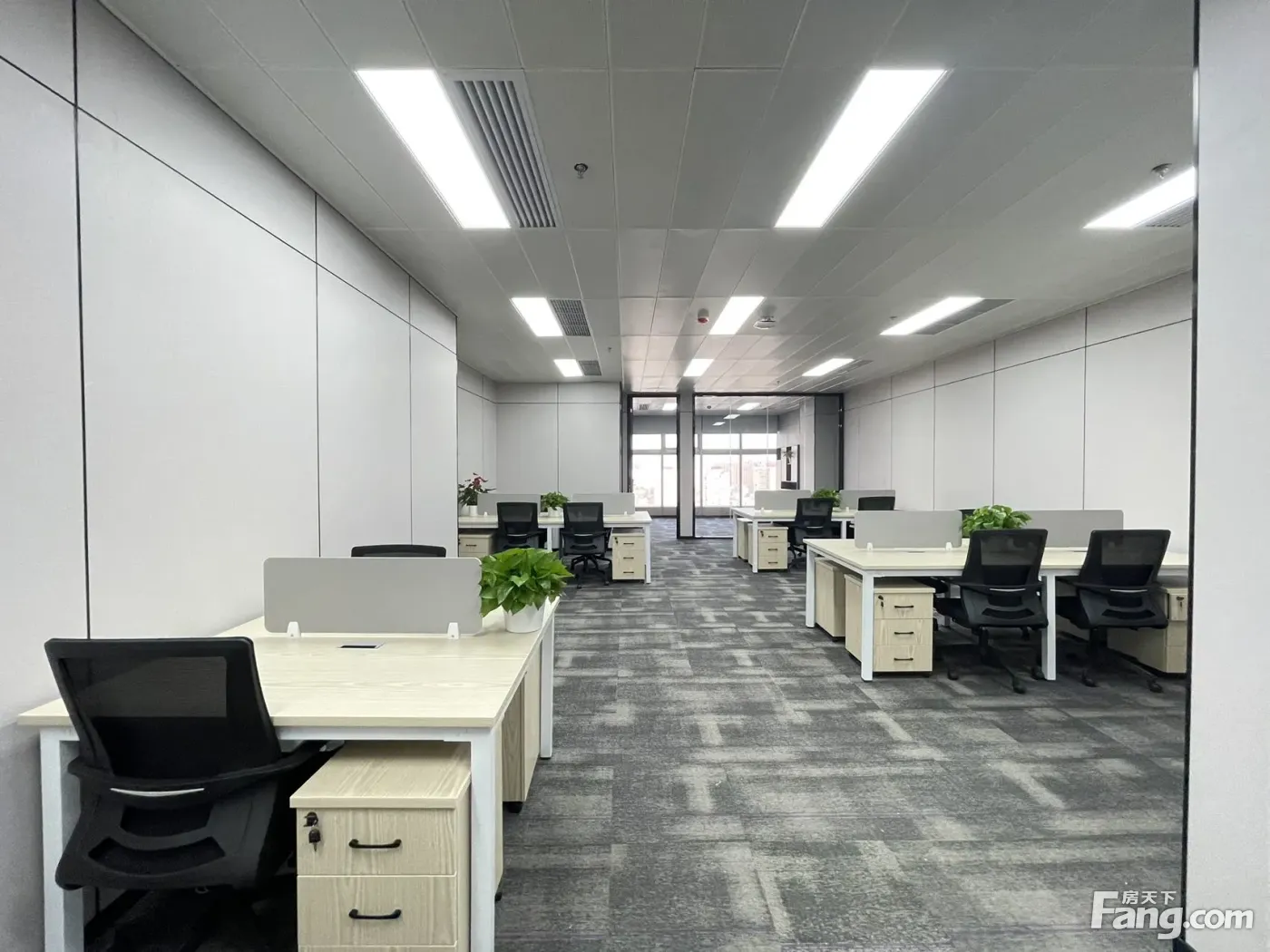 世奥国际中心 精装带家具 可注册 即时使用