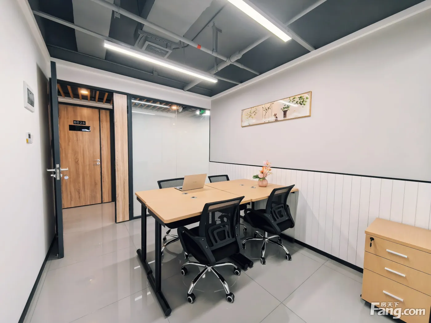 免佣|带地址免费注册,小面积带家私,拎包入住,水电全包