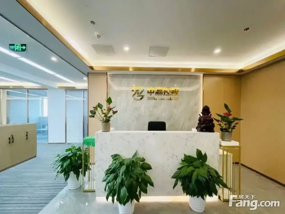 新出! 六里桥万丰路 l 精装修 l 商业配套齐企为邻