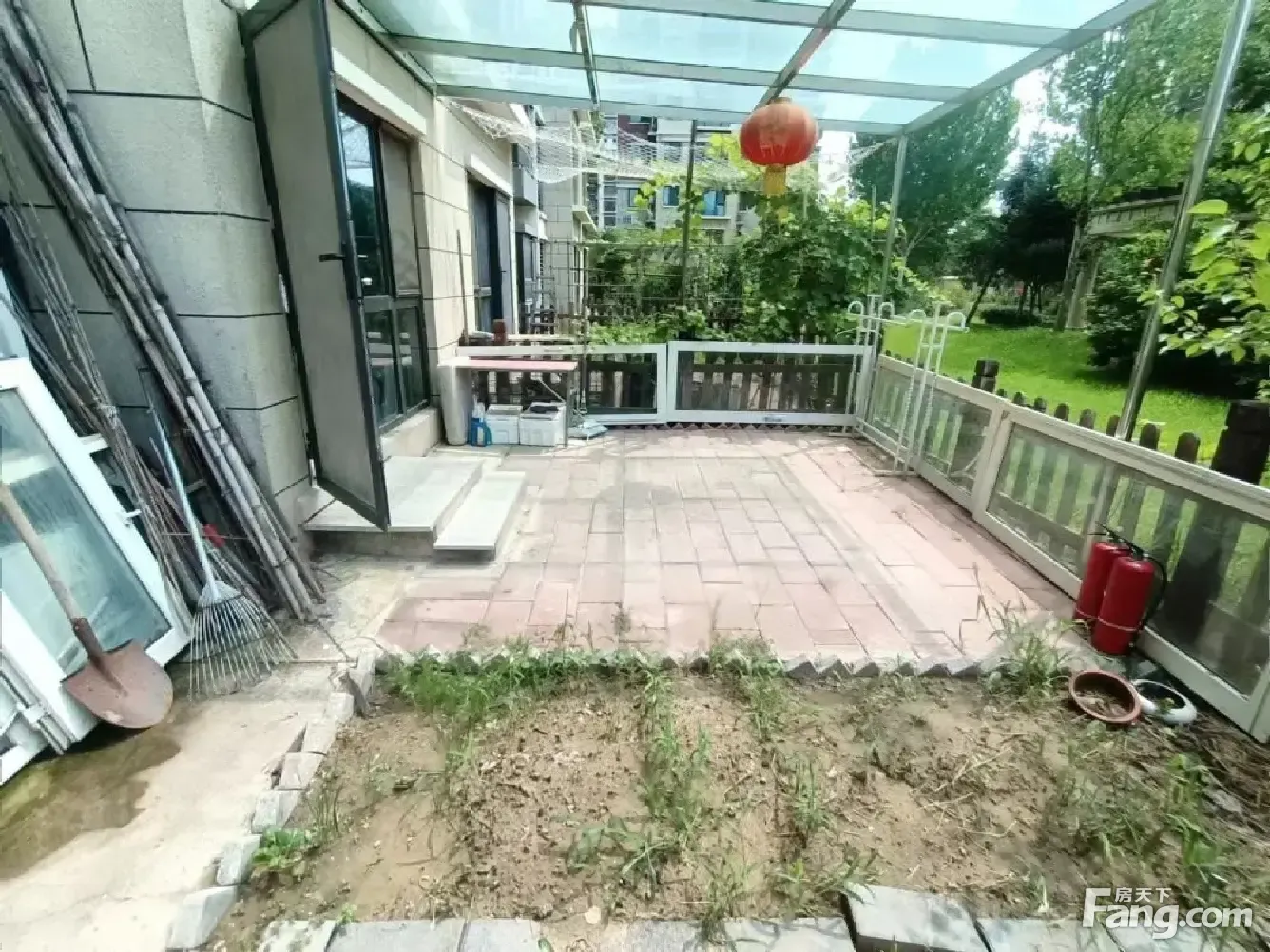 房东刚刚挂牌,精装修装修3室,家电全新首次出租