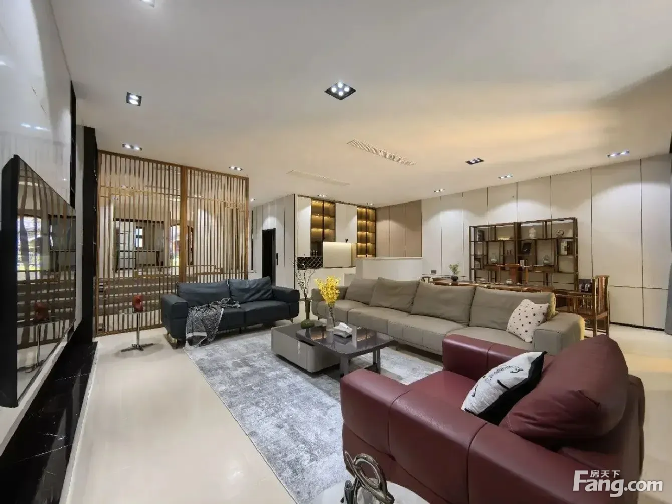 新出|曦城四期|豪装别墅|急租|私密性好|配套齐|办公接待好