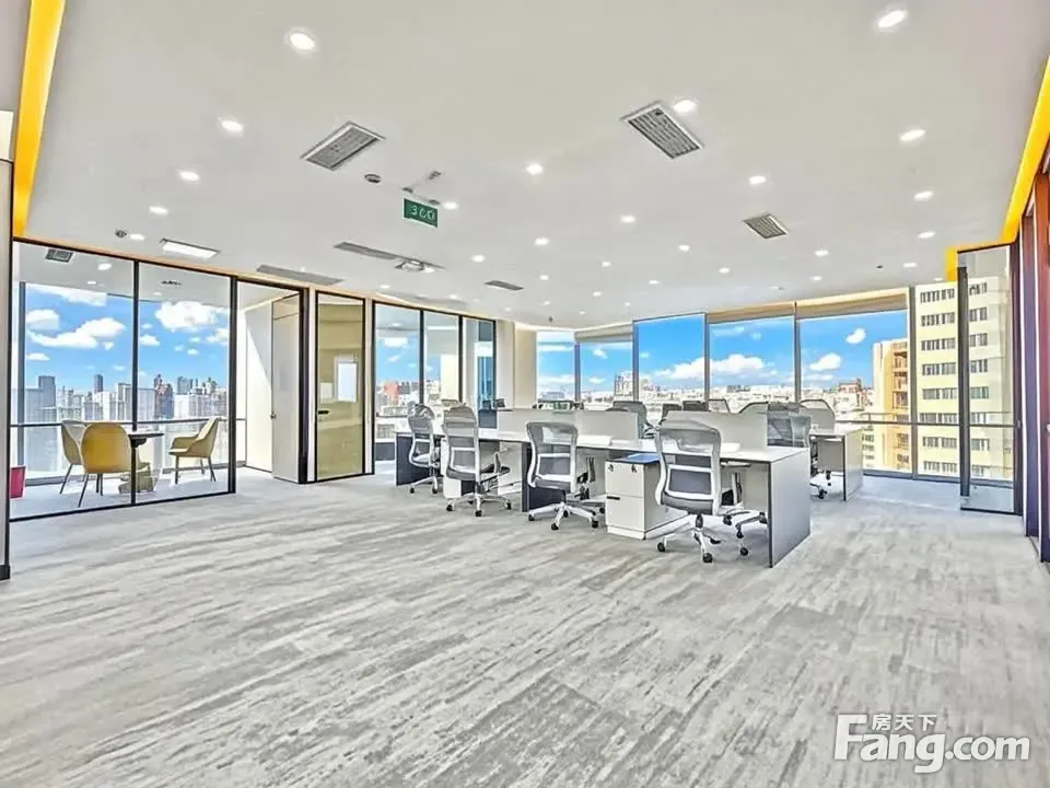 高区视野·无遮挡风景丨6隔间24卡位·艺术装修丨世纪城地铁口