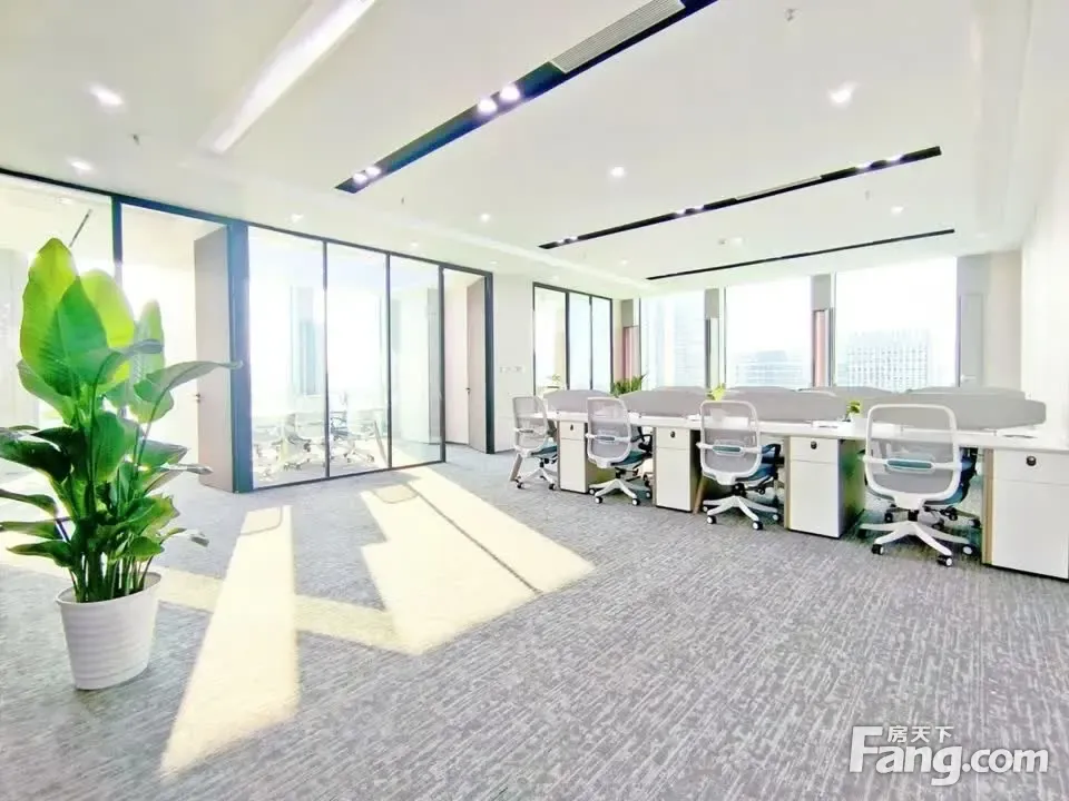 东门大桥地铁口·无遮挡视野·4隔间24卡位丨双面采光·春熙路