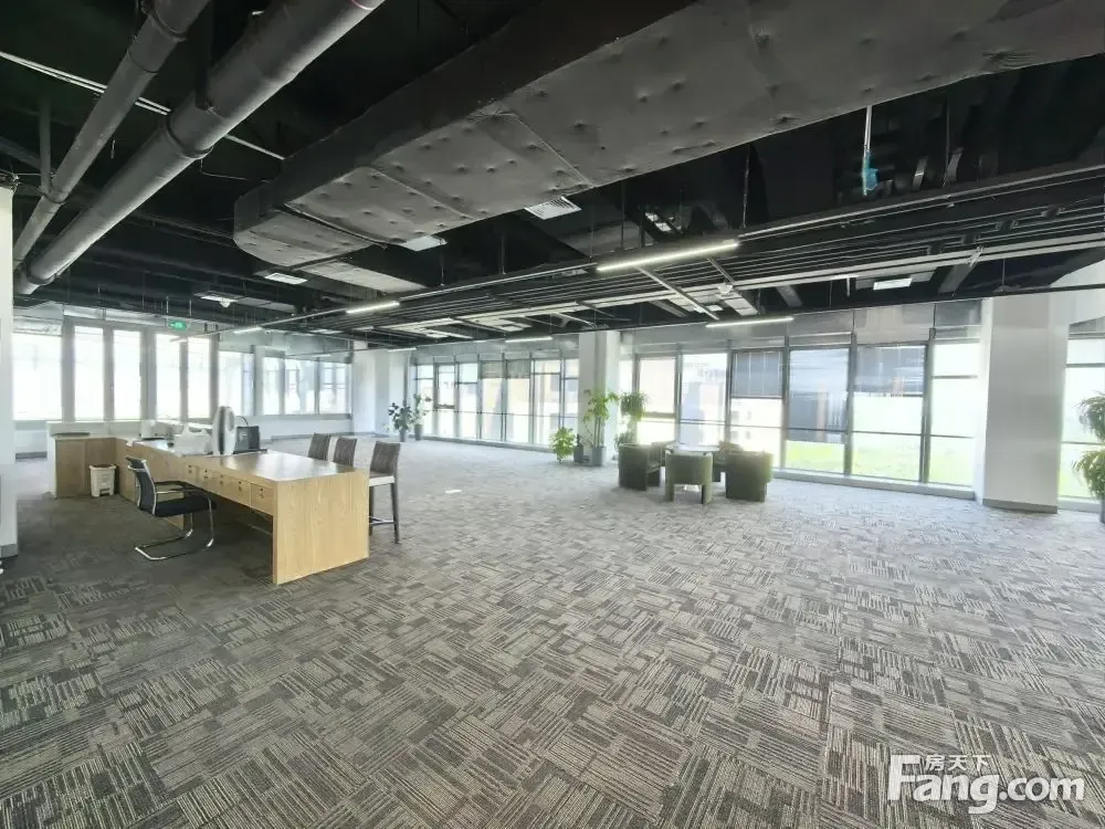 新楼入市丨定制装修交付丨地铁上建丨乐华娱乐丨华昱 融新 诚盈