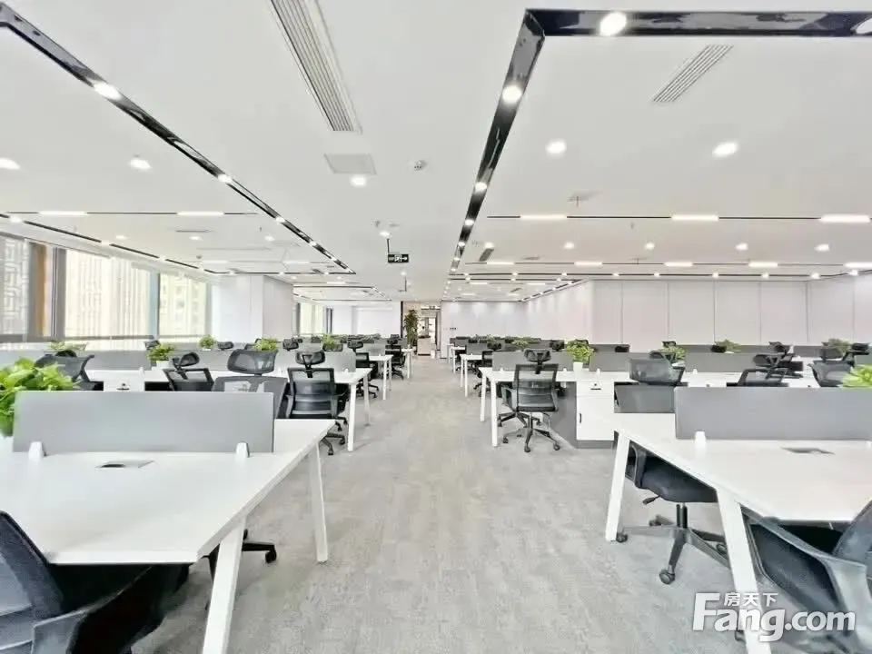 高新区财智中心半层丨7隔120卡位 商务科技风装修丨拎包入驻