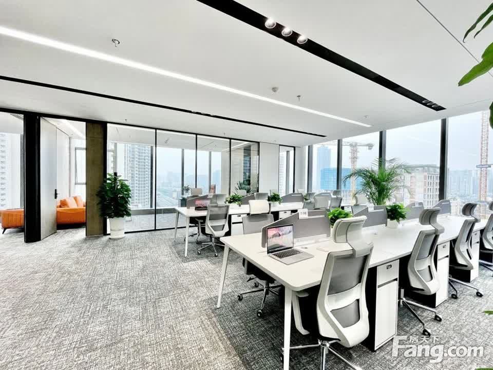 成华区网红商圈丨高区视野·双面采光4隔间24工位丨商务接待房