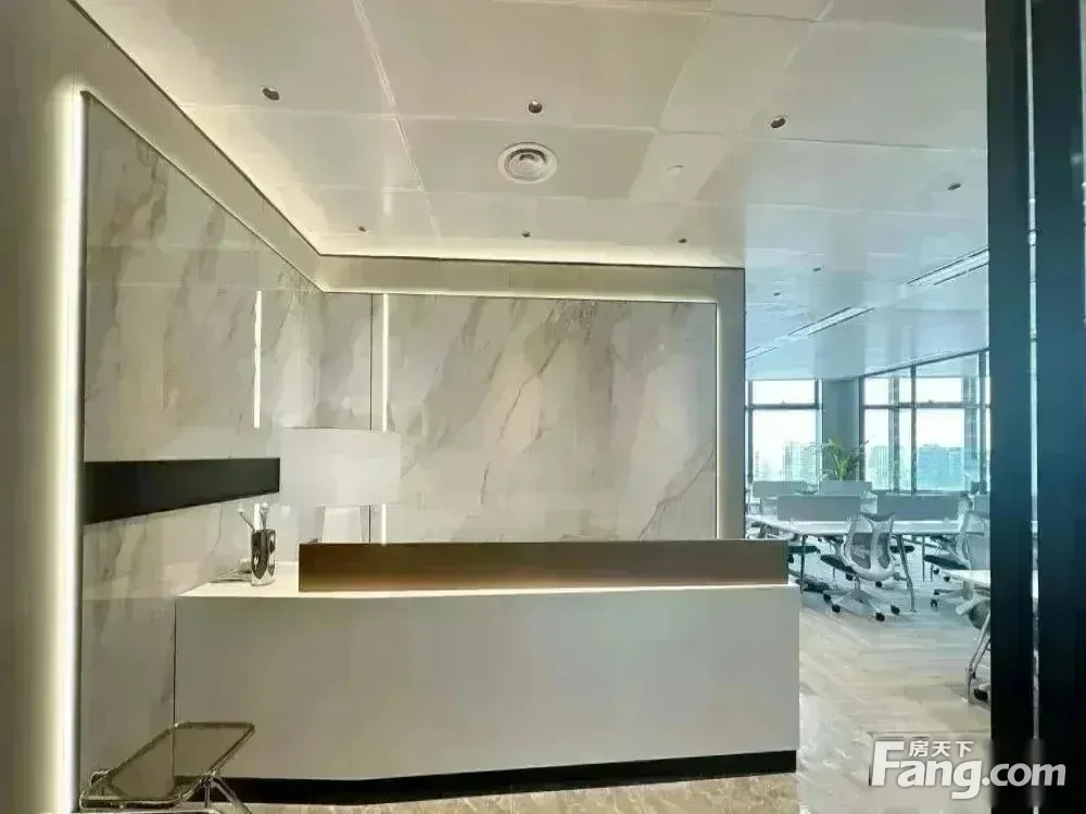 精装带家具丨多种户型一价全含丨楼下双地铁吃饭方便丨随时可看房