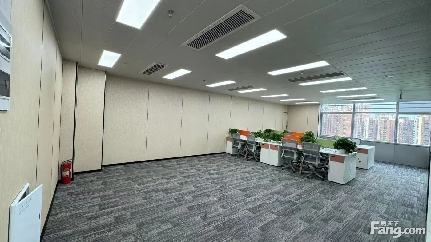 望京15号线地铁附近丨新装修办公室全套办公家具丨随时看