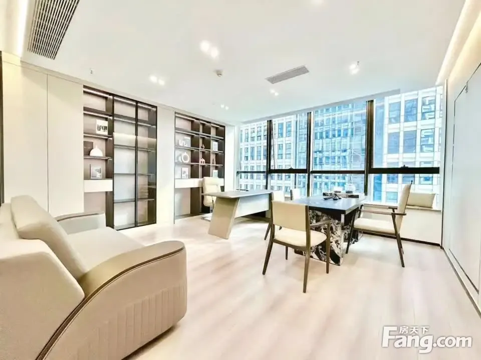 孵化园200平精装丨双老总室·艺术装修丨交通方便·适合办事处