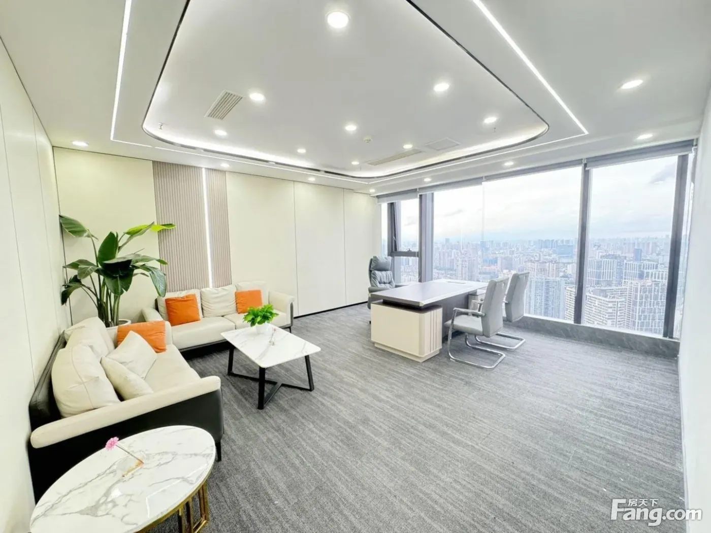 天府广场特价37元含税丨动静分区丨7隔间30工位丨精装电梯口