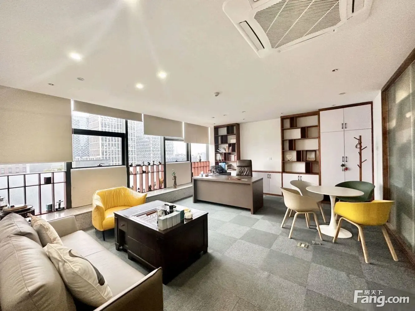 直租!鄞州区地铁口南部商务区泰康大厦420平精装