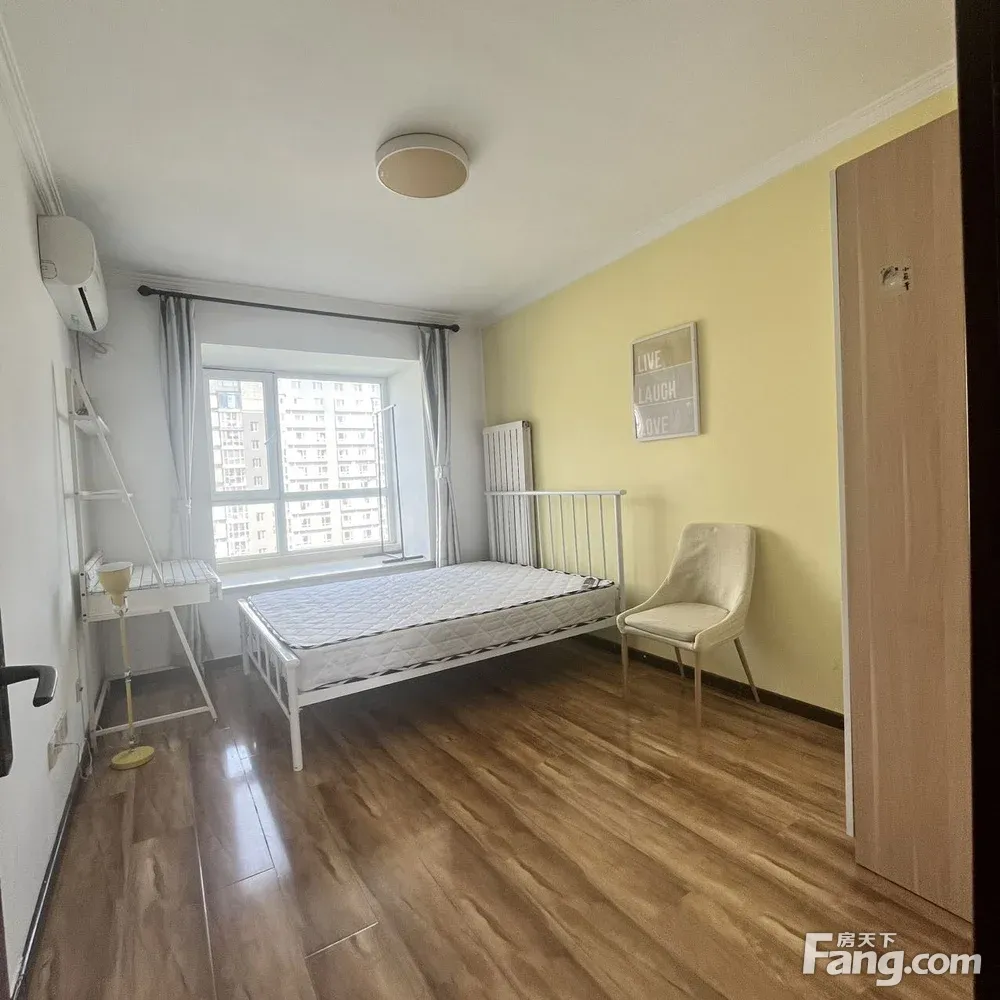 月付 果园 世纪星城 精装次卧 电梯房 交通便利 干净舒适