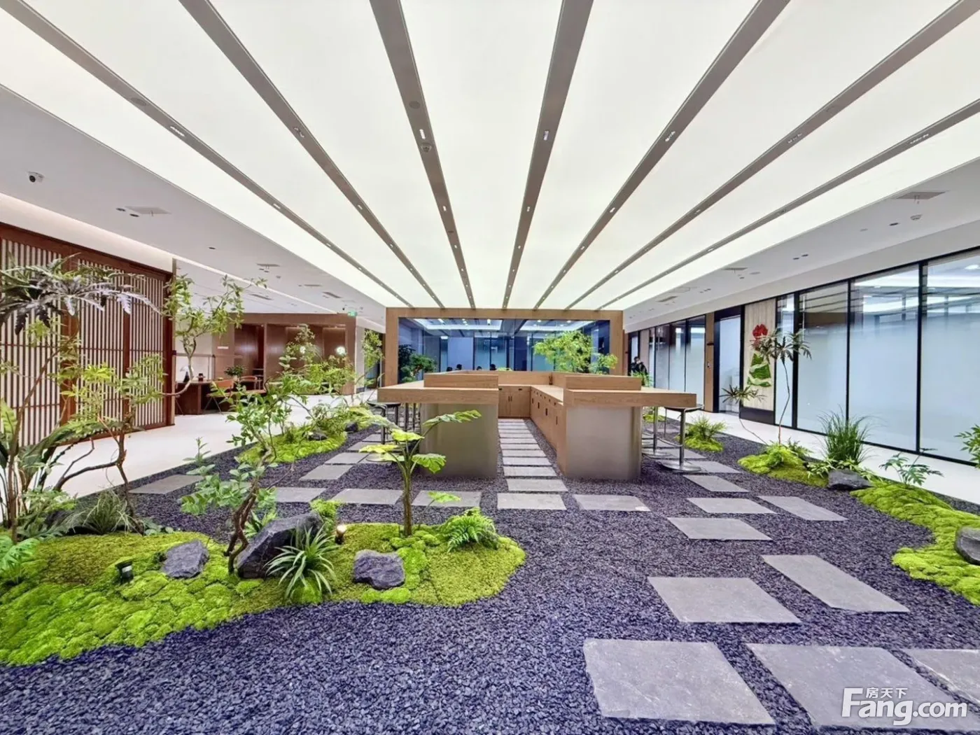 初创小户型丨地铁0距离丨科技传媒咨询丨24H空调丨孵化园万达