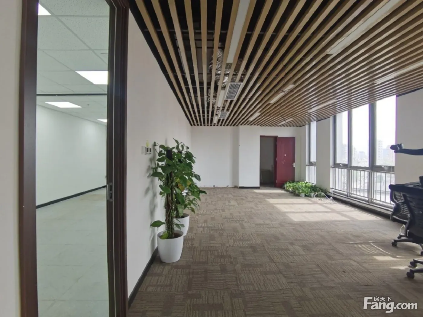 北京师范丨京师科技大厦丨精装小户型丨正对电梯丨使用率高丨