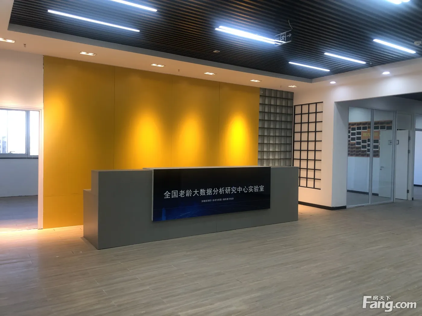 大族国锐商圈丨研发办公楼100平到2000平可分租丨随时看房