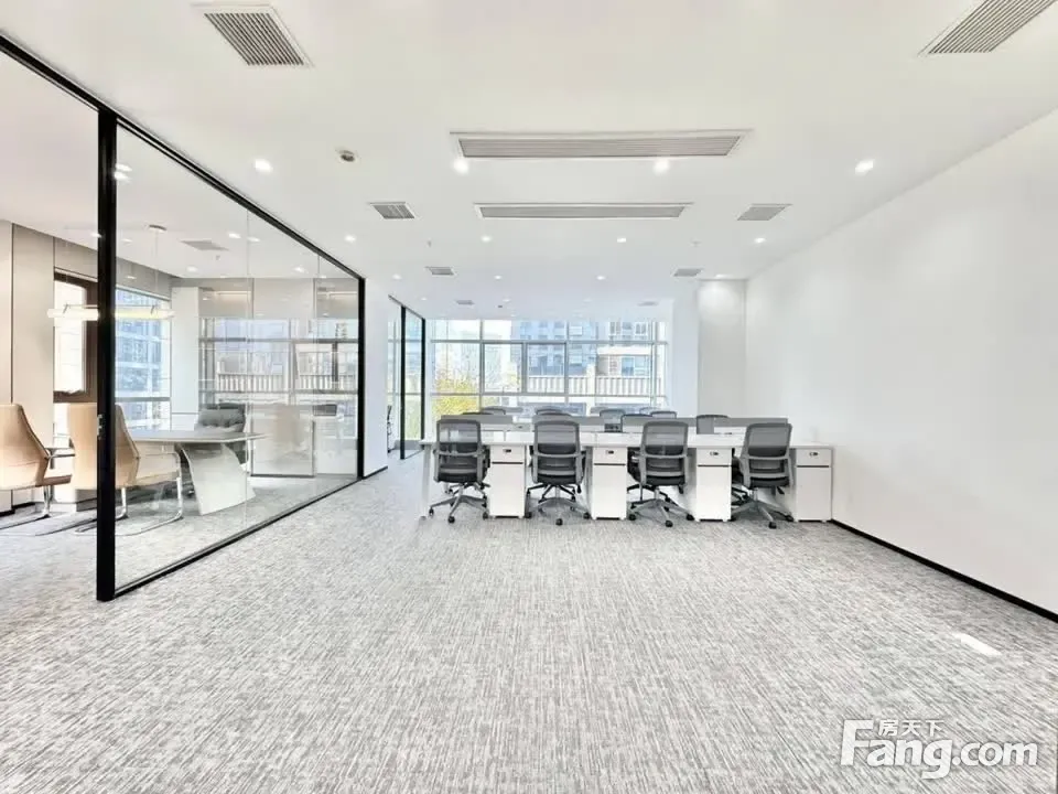 紧邻麓山·园区精装招租丨大小可选·精装清水可交付丨免租半年起