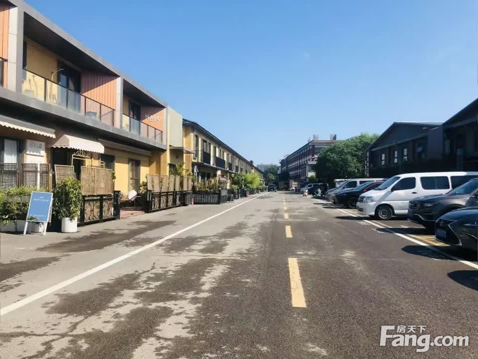 开发商直租 东四环 联排精装大独栋1300平现价1.8元