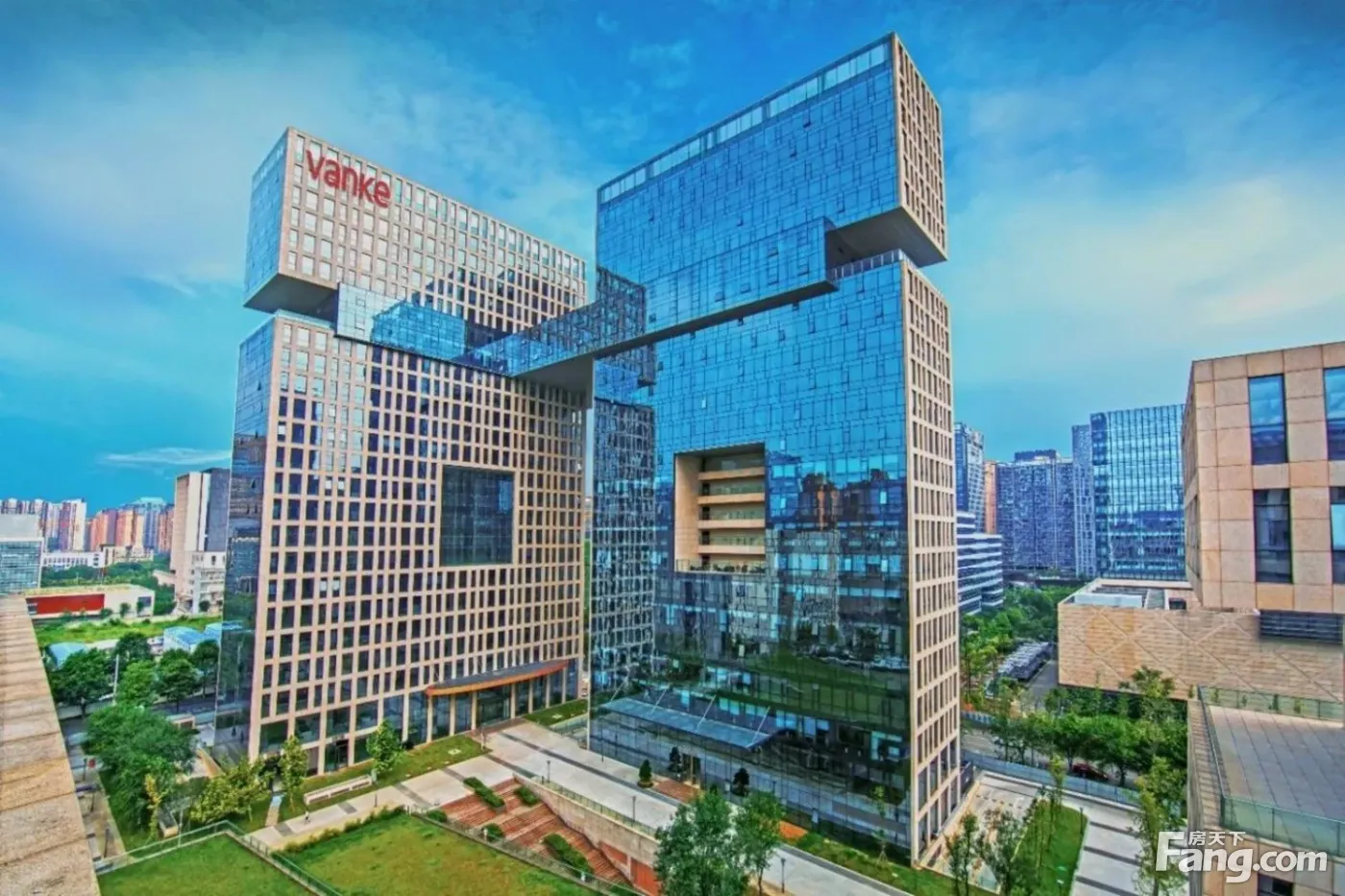 高新区万科大厦 财智中心园区OCG阿里中心建信人寿 银泰城旁