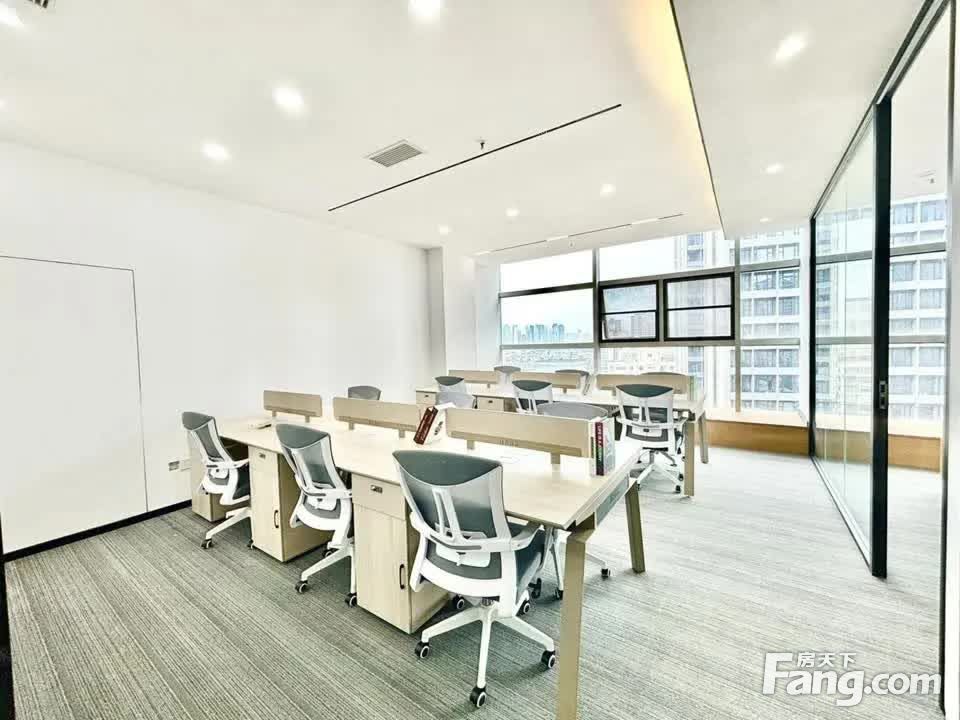 精装小户型丨2隔间15工位丨东门大桥站丨春熙路商圈·适合创业