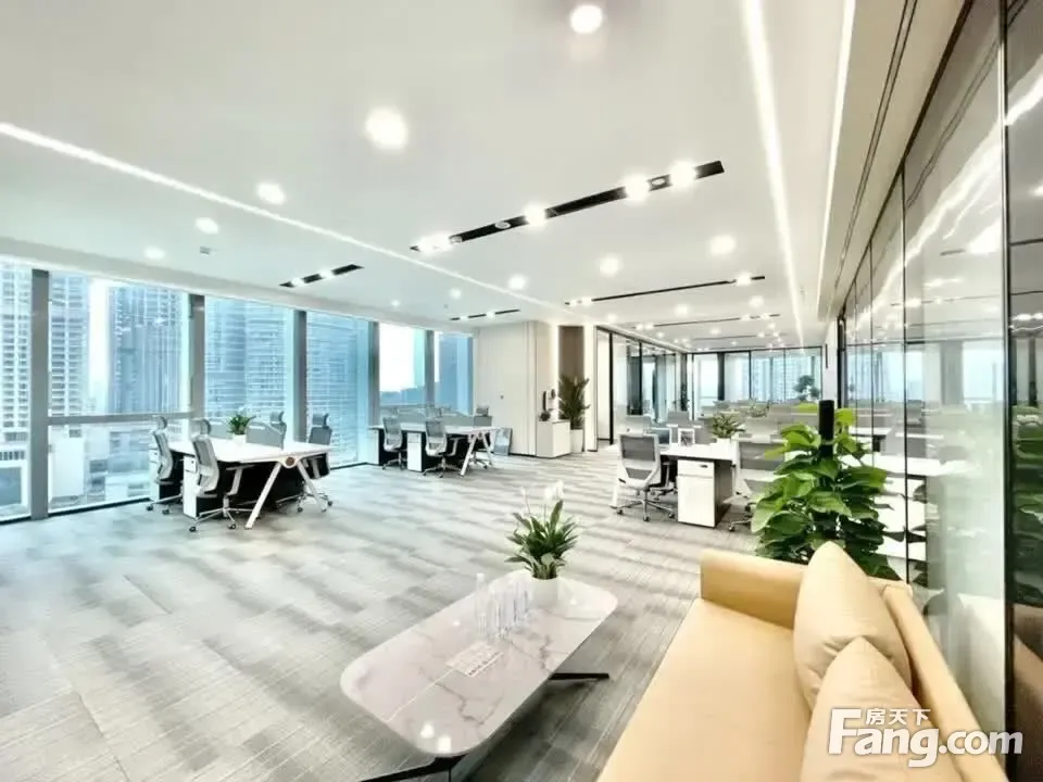 业主直租免佣!地铁口拎包房源!双面采光大厅·300平商务装修