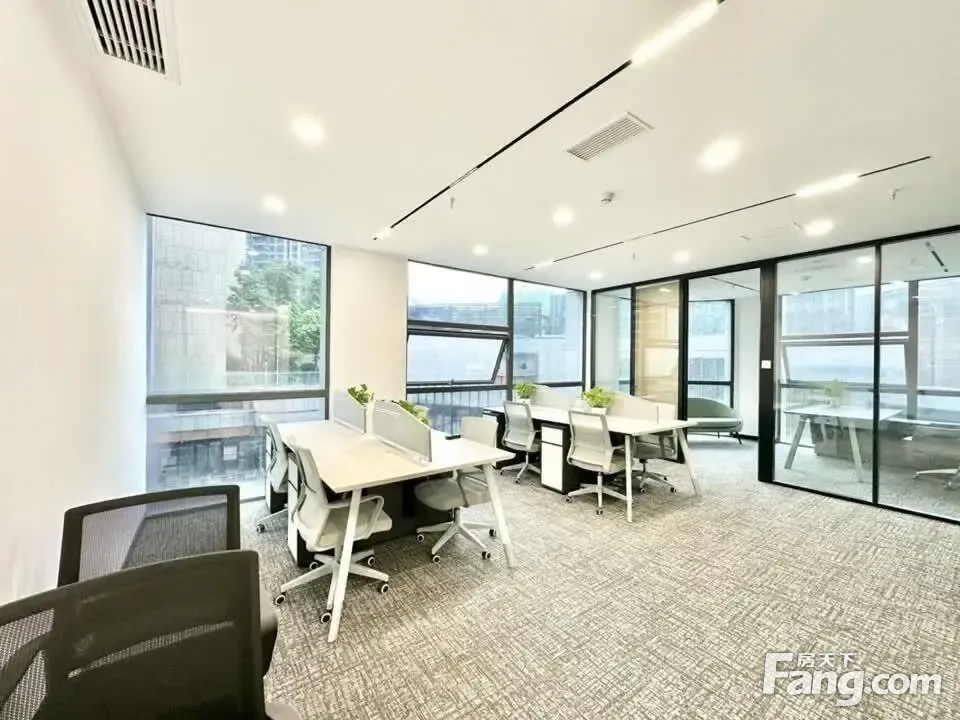 精致小户型·百平3隔间8卡位丨三利广场·家具全带丨天府新区!