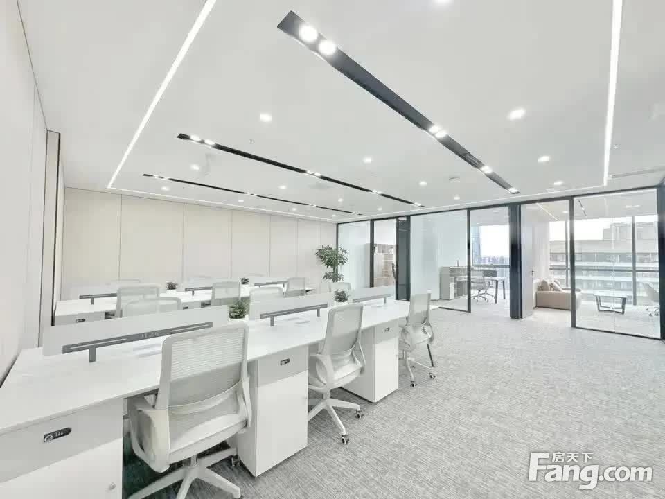 商务装修·特价45!全景落地采光丨4隔间20卡位·茶店子商圈