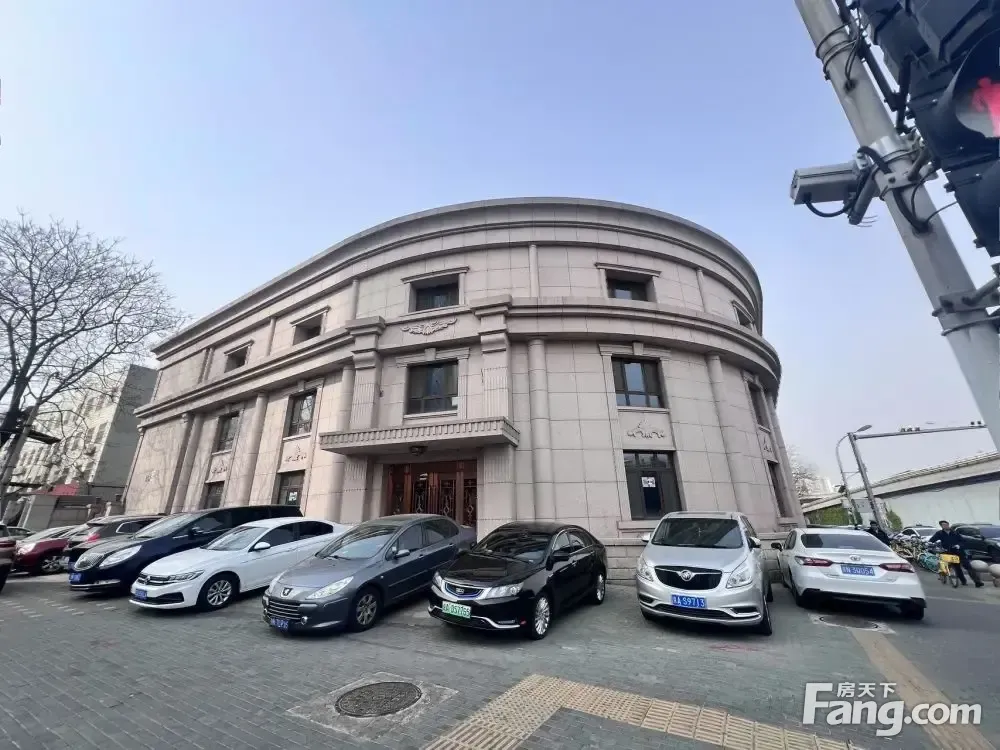 西便门独栋项目出租,地上三层,地下一层,现状交付,看房请来电
