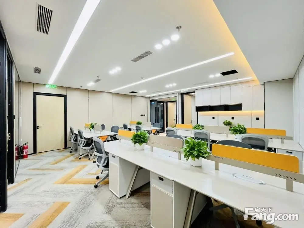 甲级安联大厦高层精装现房丨地铁户型方正丨业主急租好谈