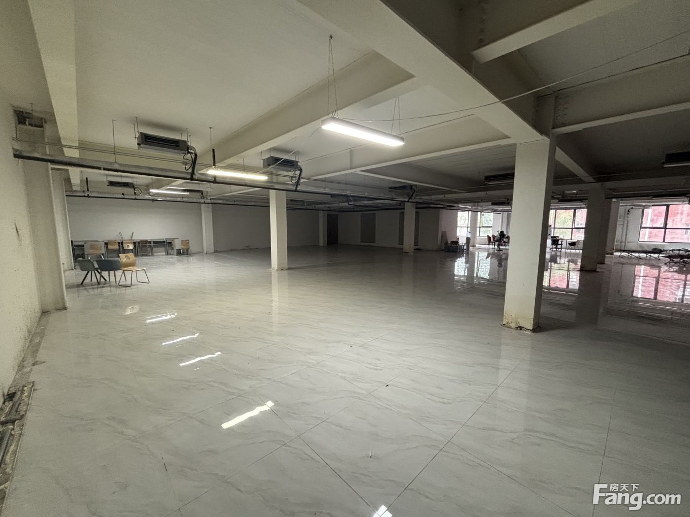 沙河地铁 科技园 1000平可分租 行业不限 教育 自助仓储