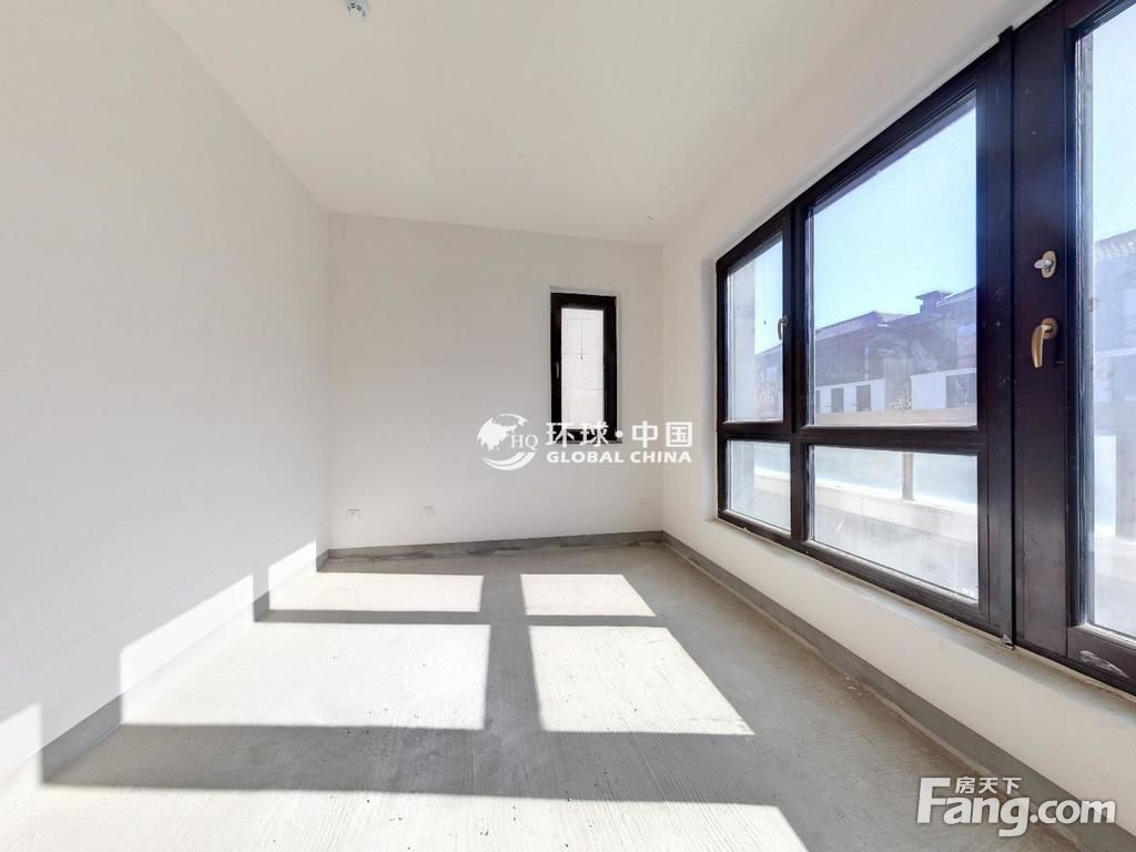 泰禾丽春湖 东侧毛坯大宅 首次出租