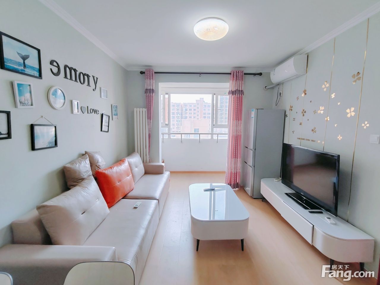 丰台科技园精装两居 南北通透中层电梯房 月租5800白盆窑