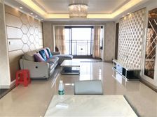 40万豪华装修,几乎没住,看江景,楼层位置好,带车位