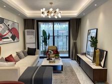 绿地海湾 精致三房小户型居家经济 全明户型 一线江景佳选品质