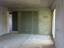 常平火车站、3号线地铁口,毛坯三房出售