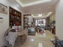 阿华推荐 s1地铁口精装三房 南北通透边套采光无遮挡