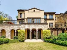 现有绿城豪华装修山景高尔夫别墅一套,230万打包带走随时看房