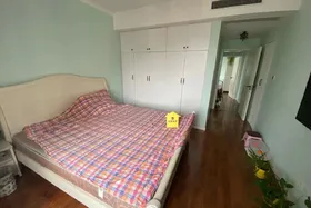 急租二号线马群中垠紫金观邸 精装三室家具齐全拎包入住随时看