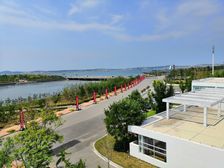 养马岛招商依云水岸丨109㎡洋房一口价30万丨毛坯现房南北通