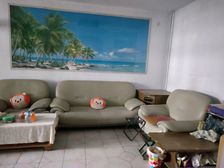 翡翠小区 坡下多层三室 南北通透 中间楼层 单价1万3出头