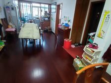 三室两厅精装修阳光充足