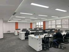 一价全含53元 凤二市图书馆地铁口 50人大开间 整层公卫
