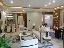 会展中心附近新八小对面,一手房府邸小区单价9000左右,