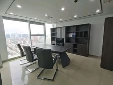 御玺大厦160平精装全套家具齐全