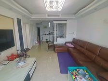 艺泰安邦精装两房出售 房型正气 赠送两大飘窗